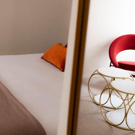 פריז Hotel Celeste Batignolles Montmartre מראה חיצוני תמונה