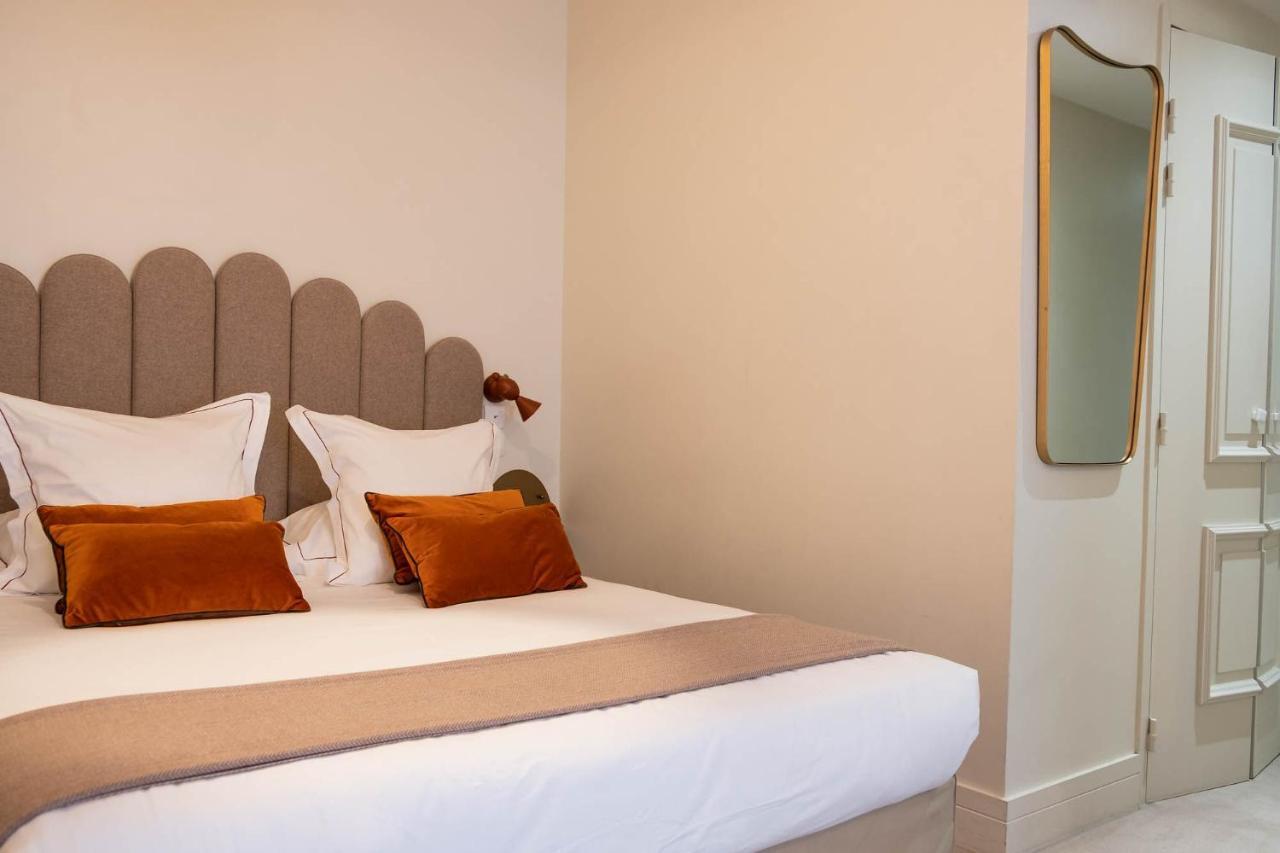 פריז Hotel Celeste Batignolles Montmartre מראה חיצוני תמונה
